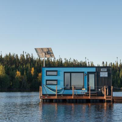Annie Claude Roberge Chalet Flottant Mwak Mwak Floating Cabin